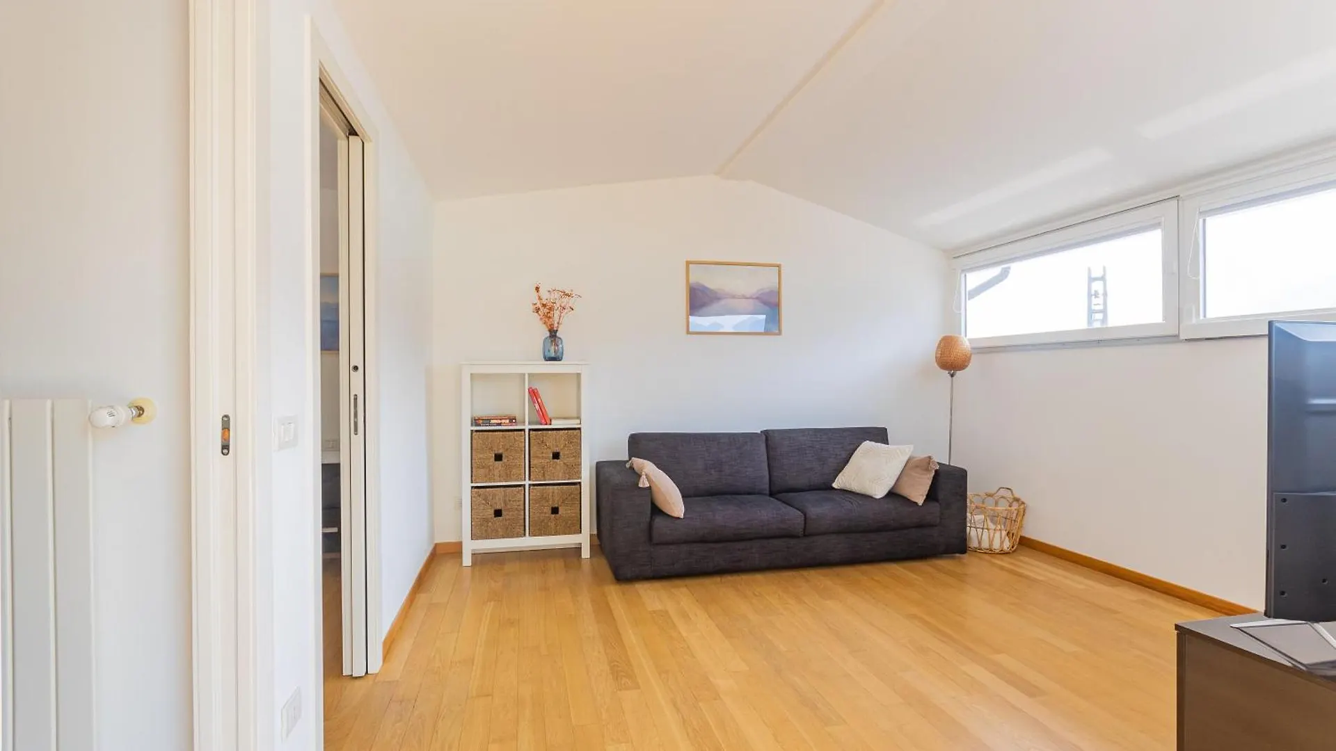 Apartamento Casa Madlen - Bright Attic With Marvelous View Campione dʼItalia